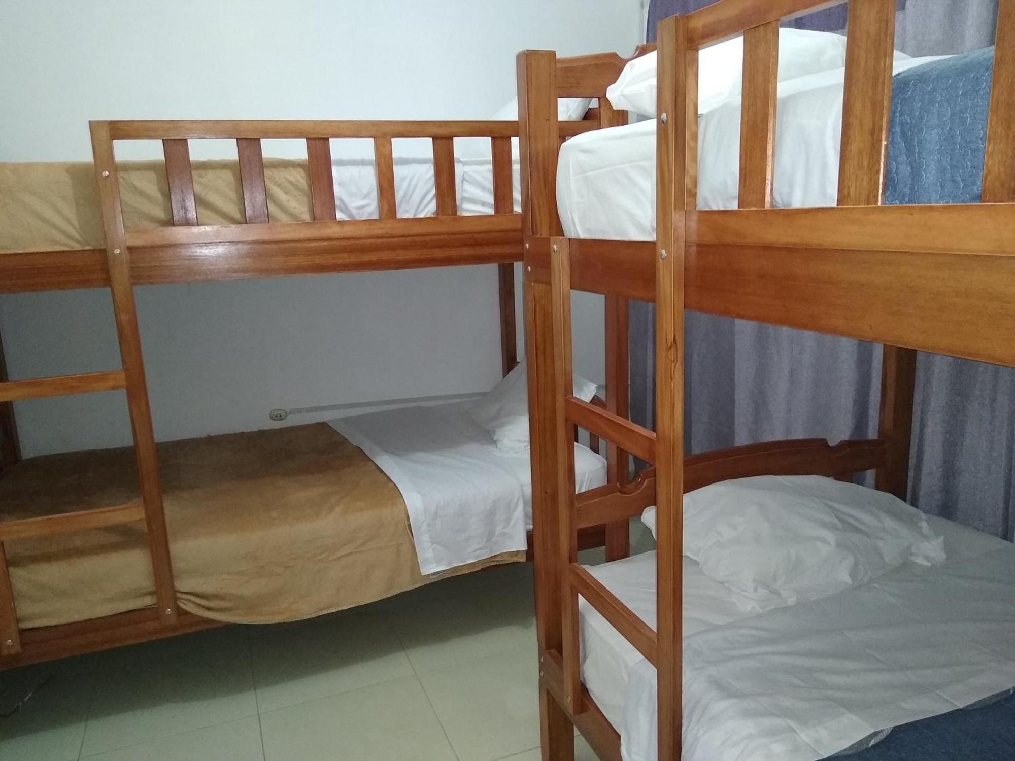 BACHÍG Hospedaje Moyobamba Exterior foto